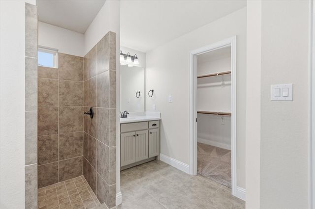 5013 Diamond Drive, Sanger, TX 76266