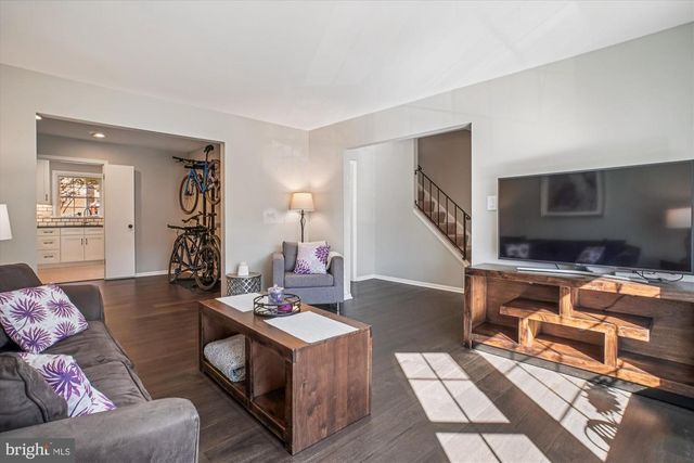 10212 PROVINCETOWN CT, Fairfax, VA 22032