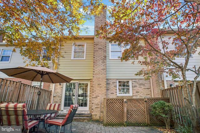 10212 PROVINCETOWN CT, Fairfax, VA 22032