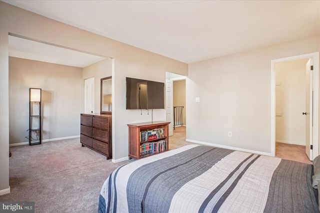 10212 PROVINCETOWN CT, Fairfax, VA 22032