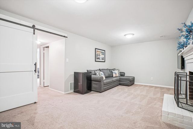 10212 PROVINCETOWN CT, Fairfax, VA 22032