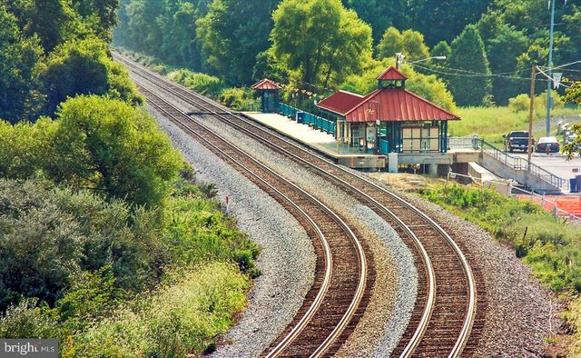 10212 PROVINCETOWN CT, Fairfax, VA 22032