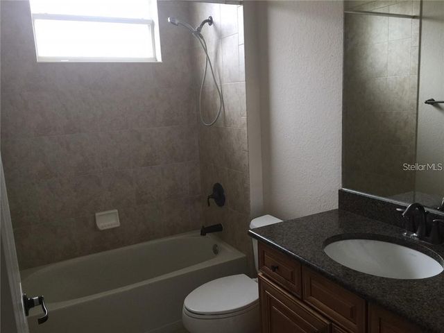 5570 ROCK DOVE DRIVE, Sarasota, FL 34241