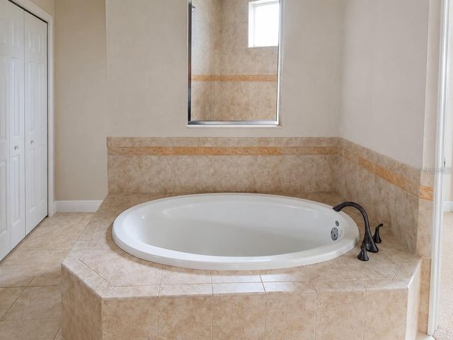 5570 ROCK DOVE DRIVE, Sarasota, FL 34241