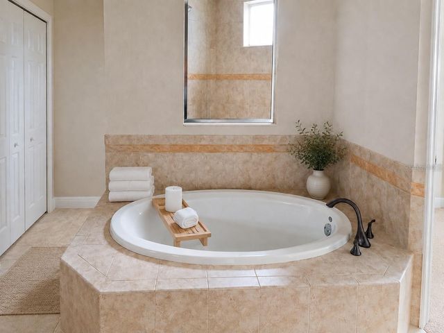 5570 ROCK DOVE DRIVE, Sarasota, FL 34241