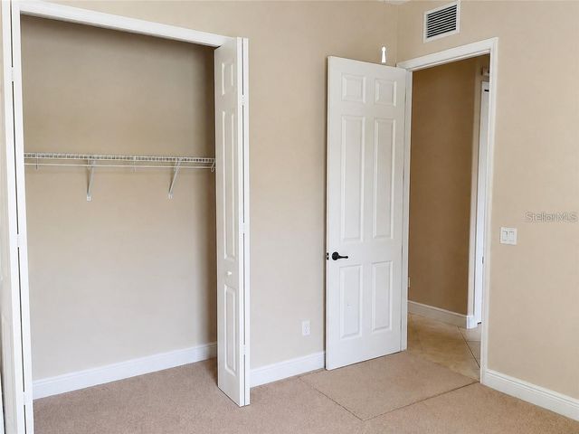 5570 ROCK DOVE DRIVE, Sarasota, FL 34241