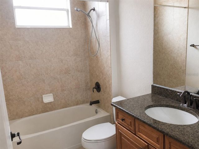 5570 ROCK DOVE DRIVE, Sarasota, FL 34241