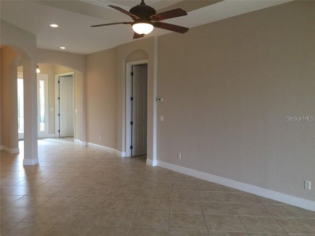 5570 ROCK DOVE DRIVE, Sarasota, FL 34241