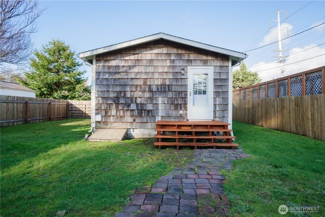 3022 270th Street, Ocean Park, WA 98640