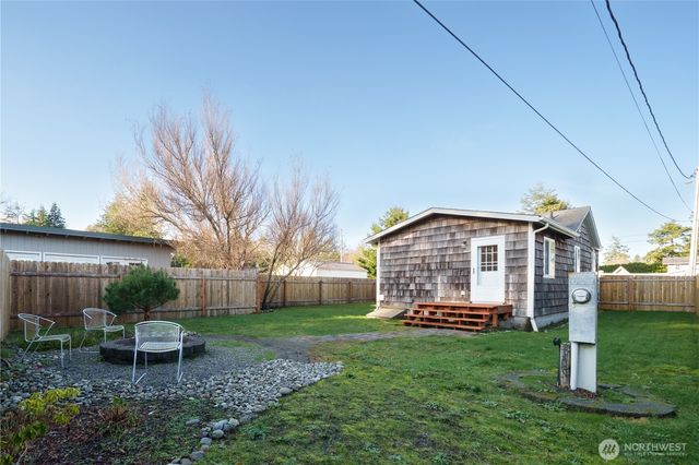 3022 270th Street, Ocean Park, WA 98640