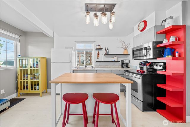 3022 270th Street, Ocean Park, WA 98640