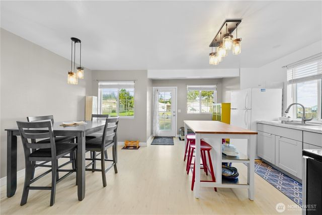 3022 270th Street, Ocean Park, WA 98640