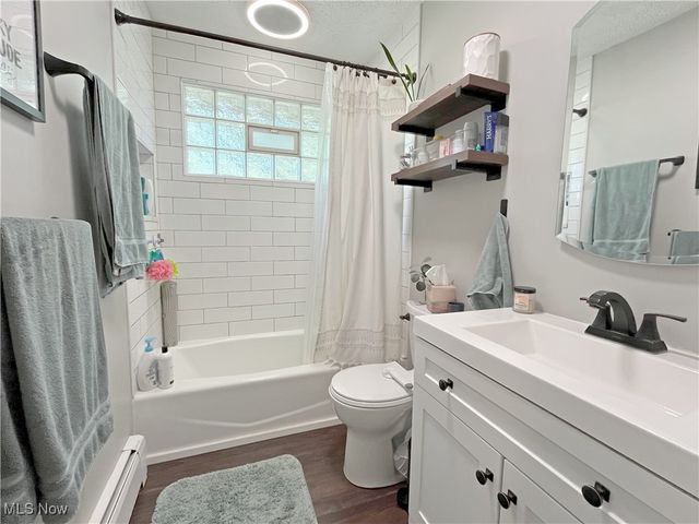 3335 Valley Forge Drive, Brunswick, OH 44212