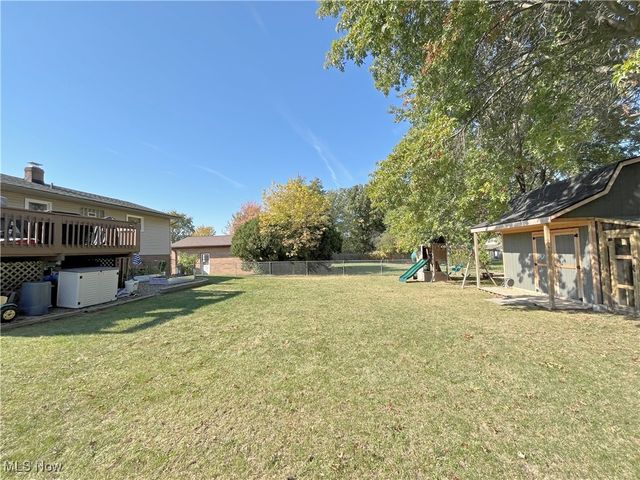 3335 Valley Forge Drive, Brunswick, OH 44212