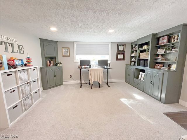 3335 Valley Forge Drive, Brunswick, OH 44212