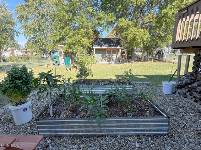 3335 Valley Forge Drive, Brunswick, OH 44212