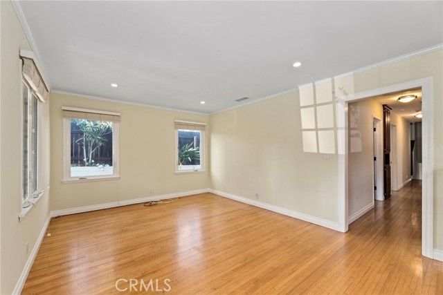 2616 N Poinsettia, Manhattan Beach, CA 90266