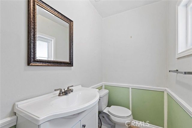 2616 N Poinsettia, Manhattan Beach, CA 90266