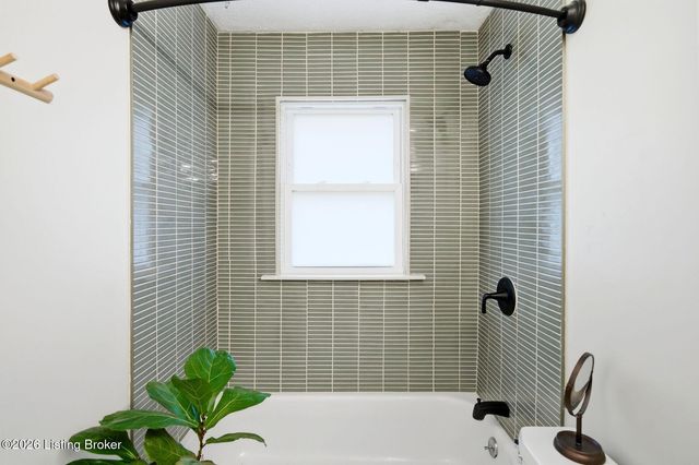 5505 Westhall Ave, Louisville, KY 40214