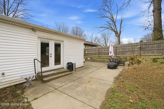 5505 Westhall Ave, Louisville, KY 40214