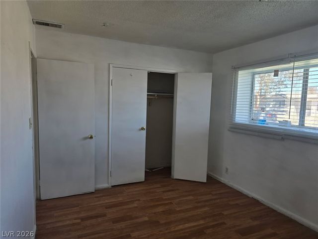 817 Duquesne Avenue, North Las Vegas, NV 89030
