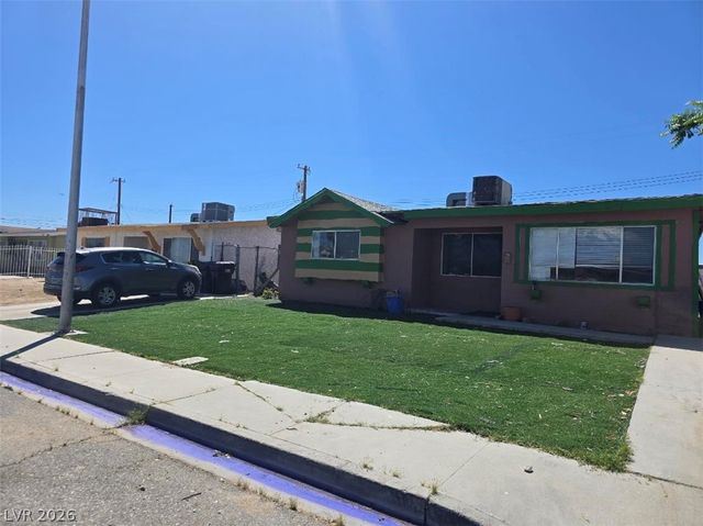 817 Duquesne Avenue, North Las Vegas, NV 89030