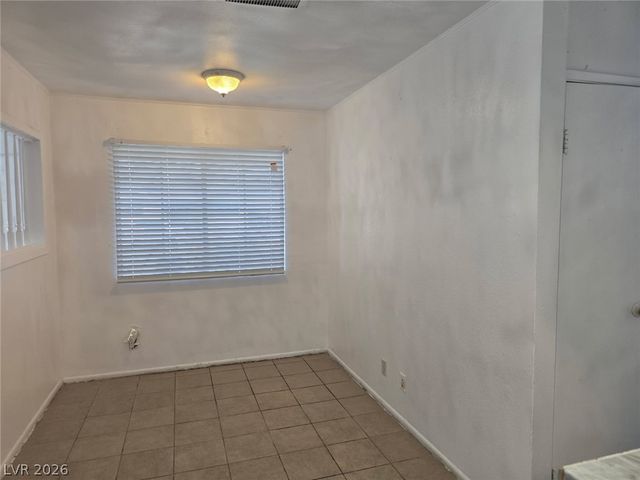 817 Duquesne Avenue, North Las Vegas, NV 89030