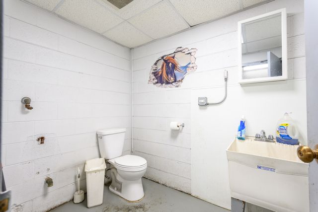 242 N Western Avenue, Chicago, IL 60612