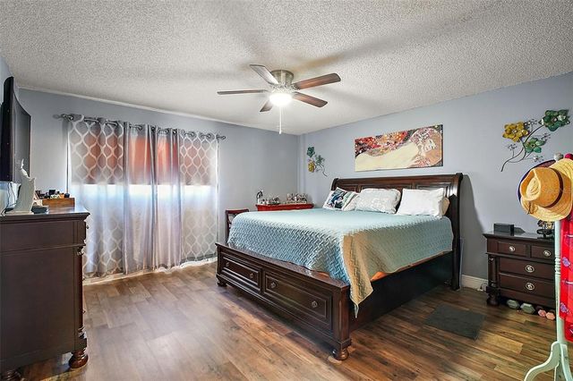 30215 TAVARES RIDGE BOULEVARD 11, Tavares, FL 32778