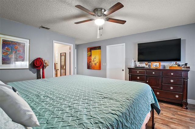 30215 TAVARES RIDGE BOULEVARD 11, Tavares, FL 32778