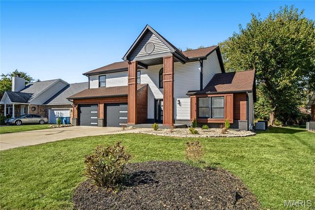 1413 Lantz Court, Edwardsville, IL 62025