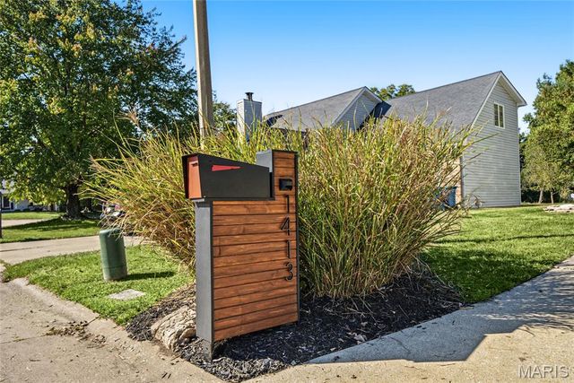 1413 Lantz Court, Edwardsville, IL 62025
