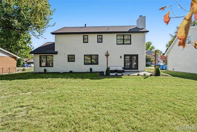 1413 Lantz Court, Edwardsville, IL 62025