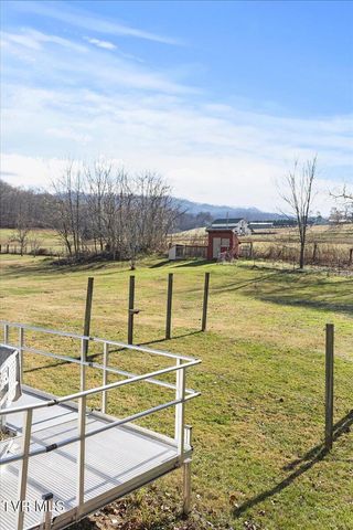 367 Toll Branch Road, Johnson City, TN 37601