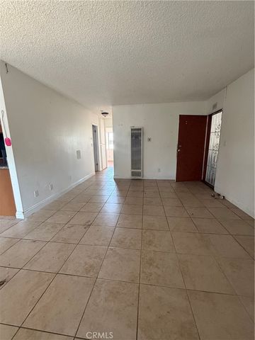 14805 N Chase Street 219, Panorama City, CA 91402