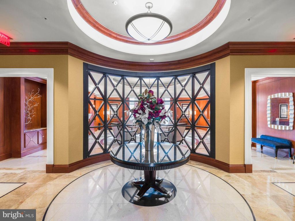 Image 58 of property listing at 8220 CRESTWOOD HEIGHTS DR #1215, Mclean, VA 22102