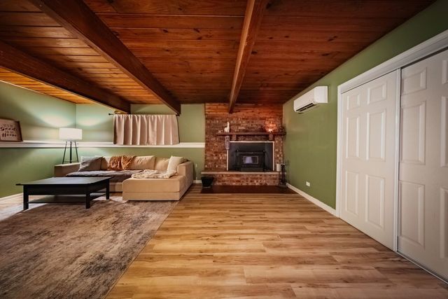 22115 Grenadier Drive, Marengo, IL 60152