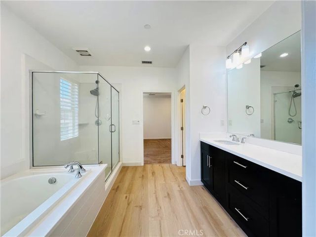 73 Cherry Tree, Irvine, CA 92620