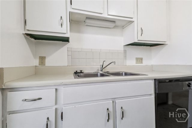 56 Knollwood Circle, Savannah, GA 31419