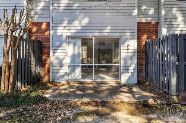 56 Knollwood Circle, Savannah, GA 31419