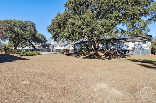 56 Knollwood Circle, Savannah, GA 31419