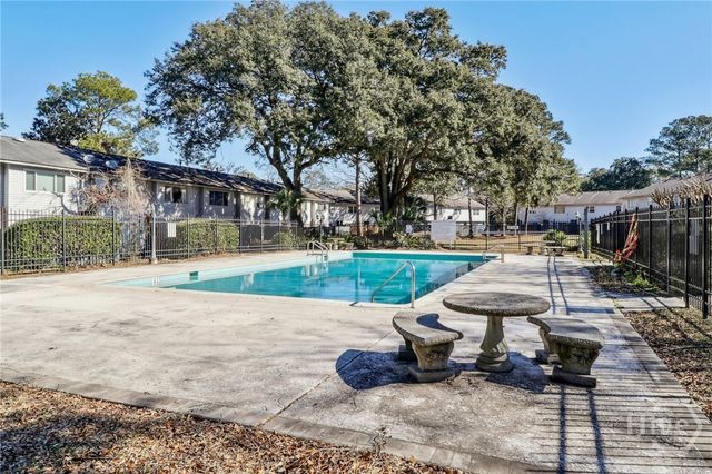 56 Knollwood Circle, Savannah, GA 31419