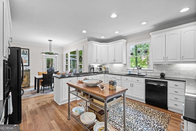 480 Fawn Glen Drive, Roswell, GA 30075