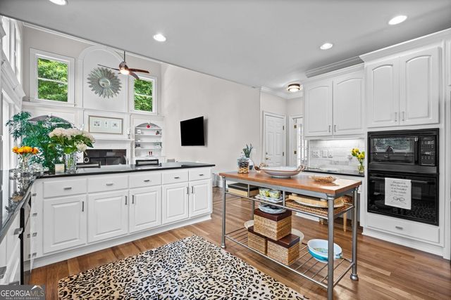 480 Fawn Glen Drive, Roswell, GA 30075