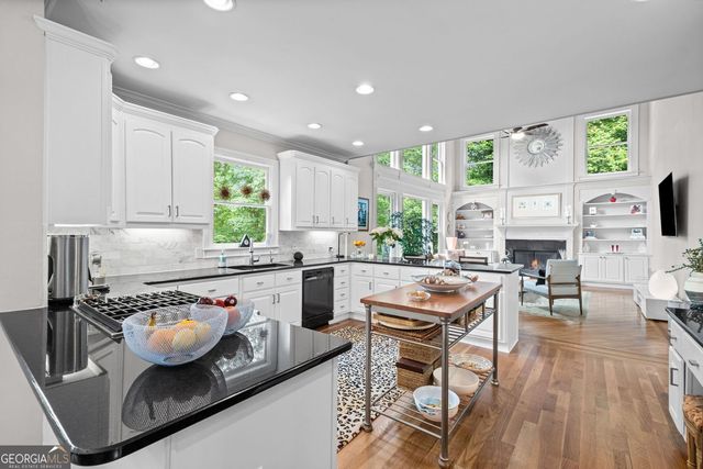 480 Fawn Glen Drive, Roswell, GA 30075