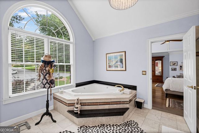 480 Fawn Glen Drive, Roswell, GA 30075