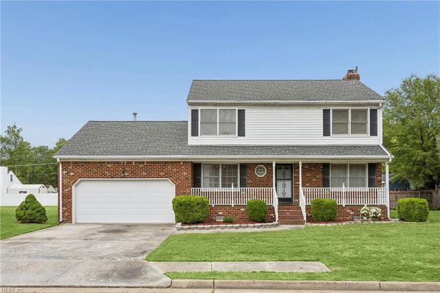 13 Wooded Hill DR, Hampton, VA 23669