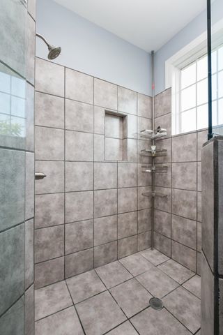 795 BARROWS CT, Mcgaheysville, VA 22840