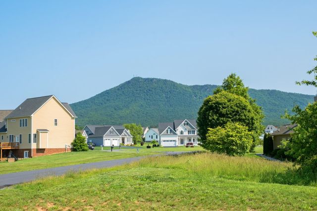 795 BARROWS CT, Mcgaheysville, VA 22840