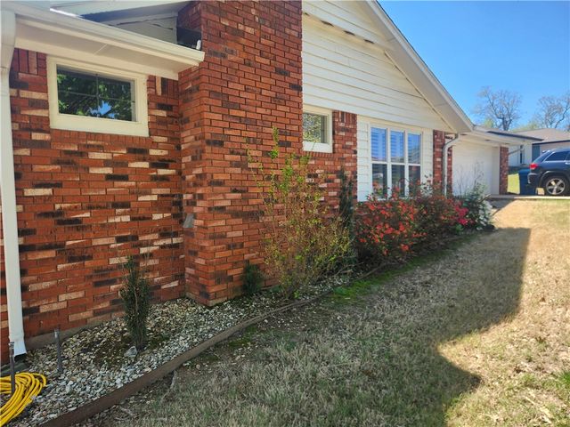 1336 Quail Run Circle, Bentonville, AR 72712